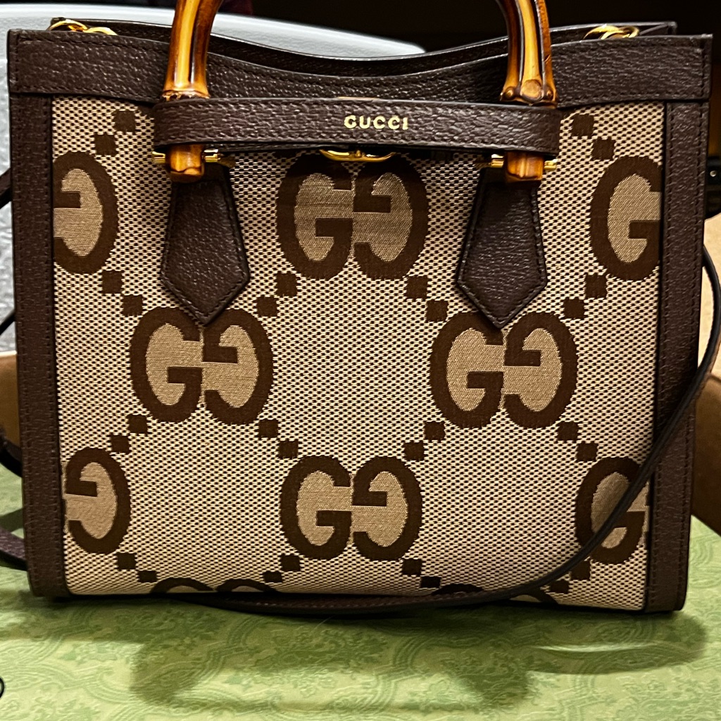 Gucci Diana Tote Is Completed By A Brown Leather TrimThis Is The New Collection